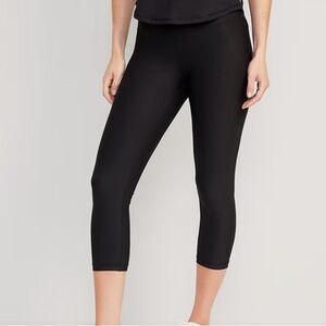 🧘🏻‍♀️ OLD NAVY ACTIVE WOMENS SIZE XS BLACK HIGH RISE POWERPRESS LEGGINGS